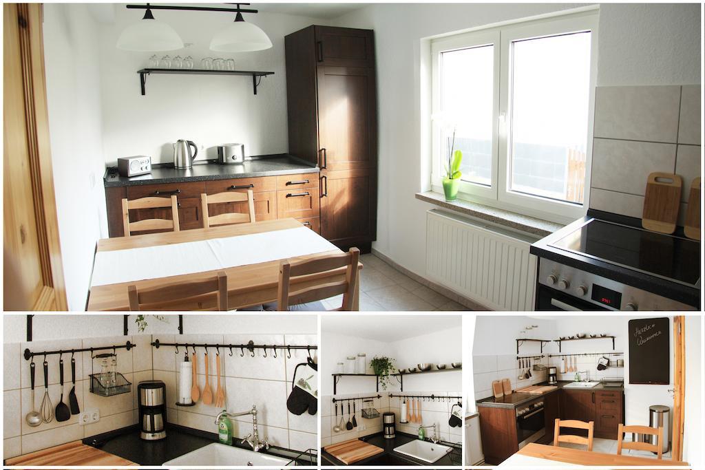 3 Seiten Ferienwohnung Jena Habitación foto